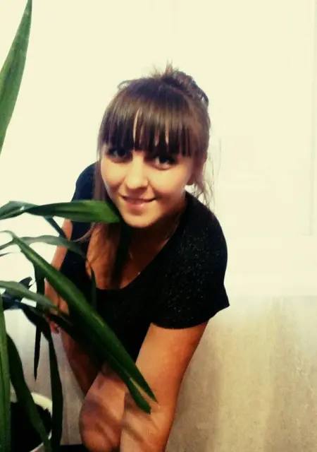 Света из Кирова, ищу на сайте общение