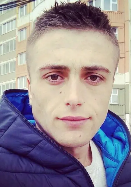 Петр из Надыма, ищу на сайте знакомства на одну ночь