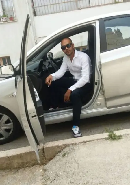 Mert из Стамбула, мне 29, познакомлюсь