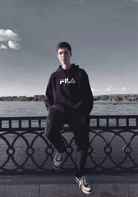 Я Руслан, 21, из Усолья-Сибирского, ищу знакомство для дружбы