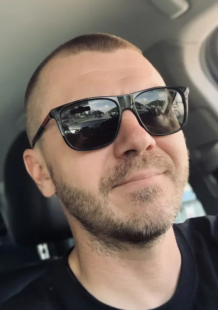 Я Илья, 37, знакомлюсь в Кирове