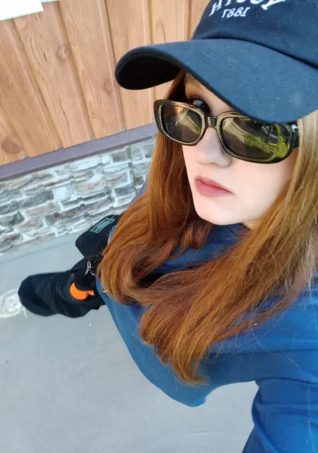 Лизонька из Энгельса, мне 25, познакомлюсь для приятного времяпровождения