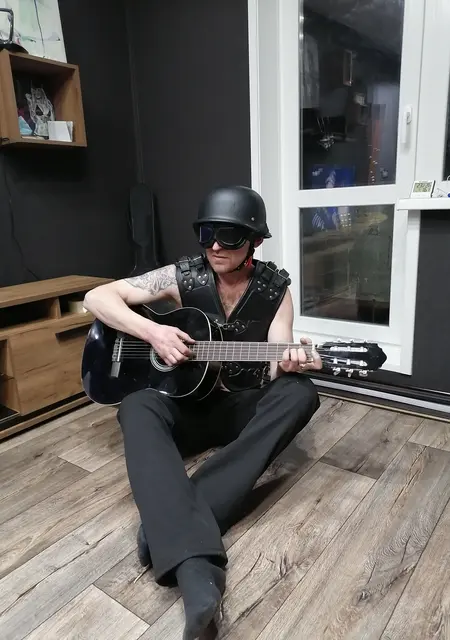 Я Александр, 49, из Ванина, ищу знакомства на одну ночь