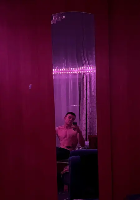 Я Андрей, 19, знакомлюсь на одну ночь в Петрозаводске