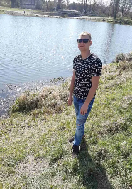 Я Nikolaj, 28, знакомлюсь на одну ночь в Варшаве