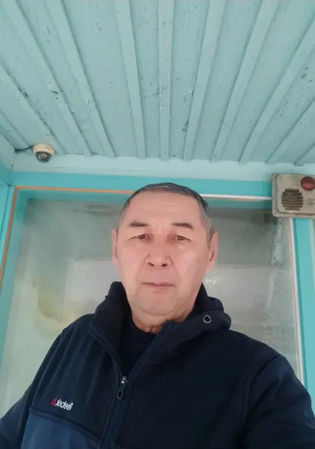 Я Макс, 41, из Бугульмы, ищу знакомства без обязательств