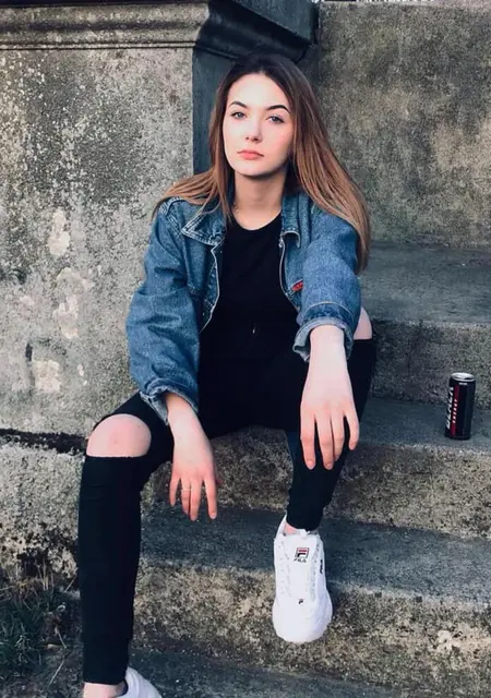 Даша из Дмитрова, мне 25, познакомлюсь на одну ночь