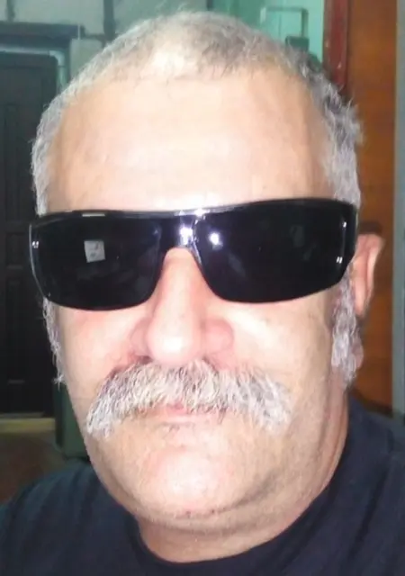 Александр из Твери, мне 61, познакомлюсь для общения