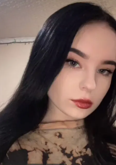 Лиана из Читы, ищу на сайте приятное времяпровождение