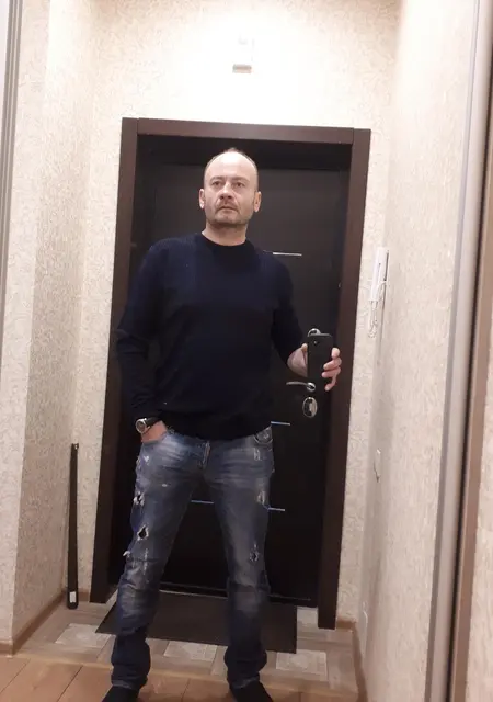 Александр из Тюмени, мне 52, познакомлюсь для общения