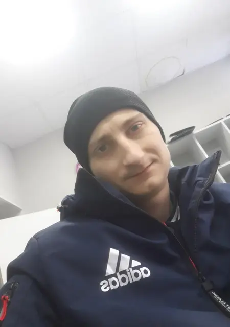 Я Urashka, 29, из Томска, ищу знакомство для приятного времяпровождения