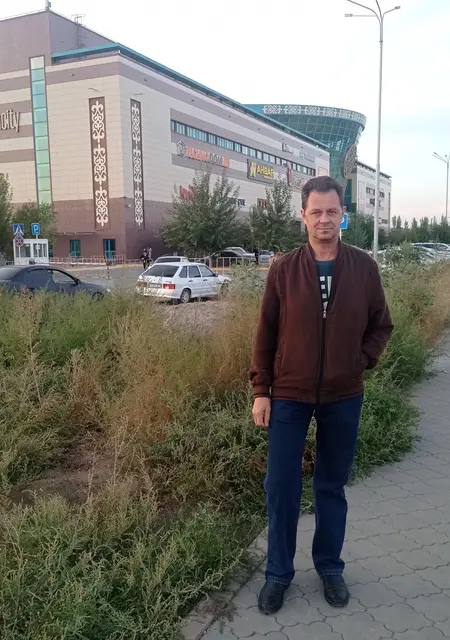 Влад из Александровского, ищу на сайте знакомства на одну ночь