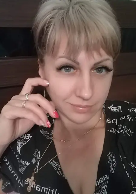 Лиза из Армавира, мне 44, познакомлюсь для приятного времяпровождения