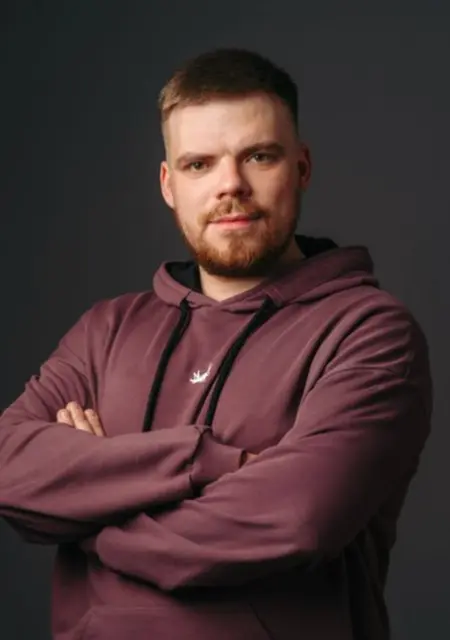 Алексей из Новоуральска, ищу на сайте приятное времяпровождение