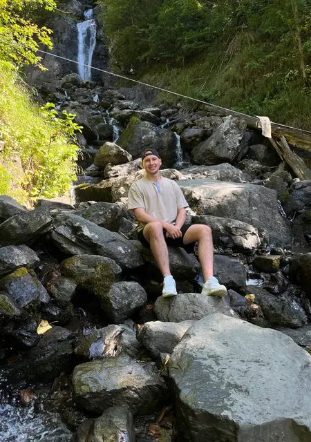 Я Егор, 28, знакомлюсь на одну ночь в Иванове