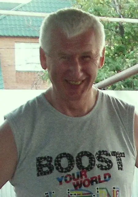 Я Александр, 65, знакомлюсь для дружбы в Тюмени