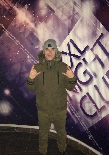 Я Дмитрий, 34, знакомлюсь для вирта в Гукове