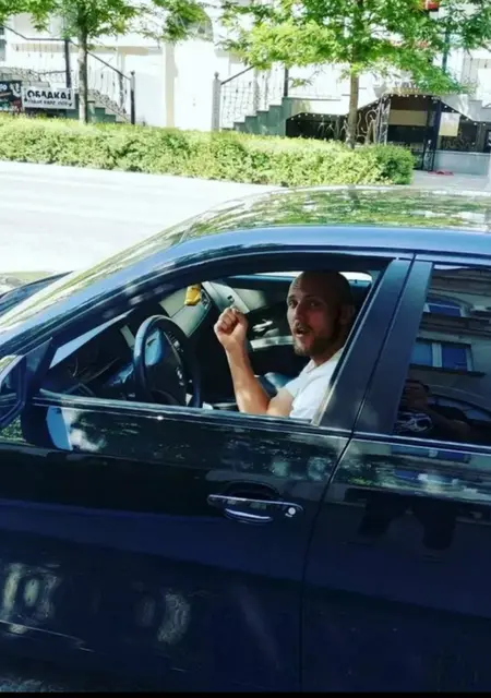 Я Данил, 30, из Севастополя, ищу знакомства без обязательств