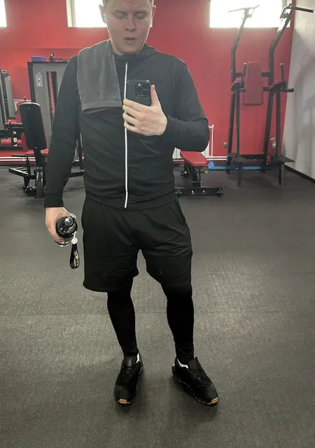 Я Динар, 28, из Казани, ищу знакомство для приятного времяпровождения