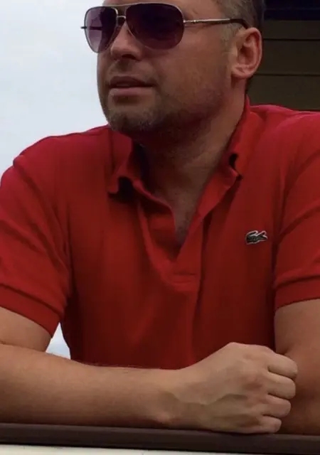 Я Сергей, 40, из Кургана, ищу знакомства без обязательств