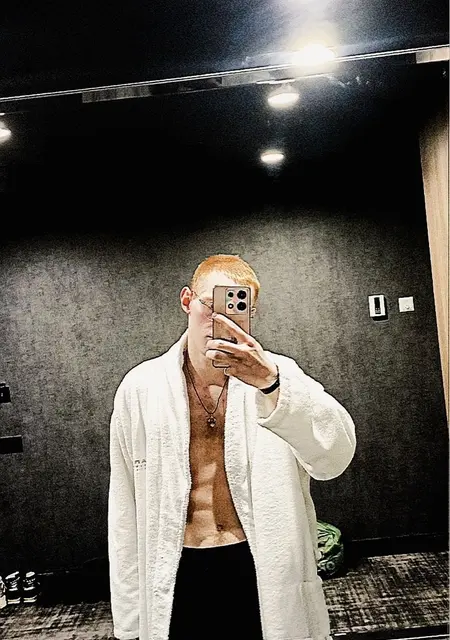 Кирилл из Вязьмы, мне 20, познакомлюсь на одну ночь