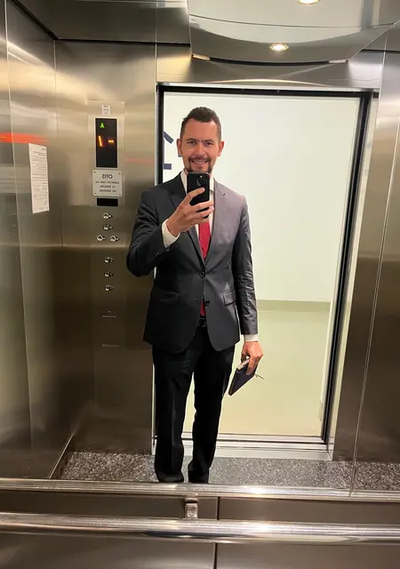 Я Alex, 38, из Октябрьского, ищу знакомства без обязательств