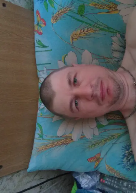 Я Алексей, 39, из Козельска, ищу знакомства на одну ночь