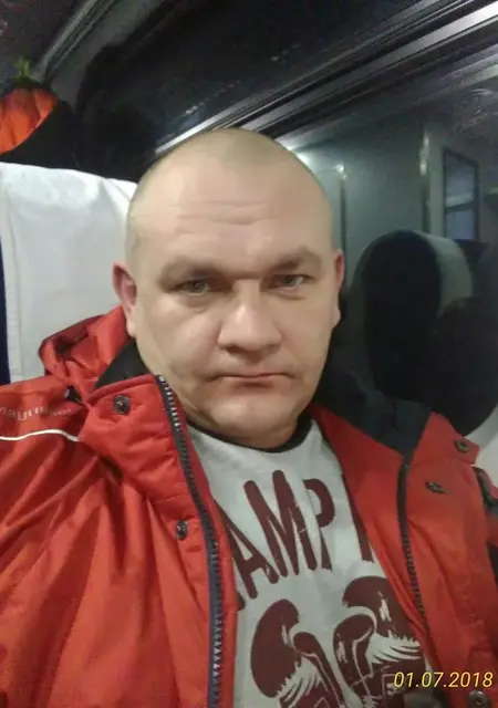 Алексей из Реутова, мне 44, познакомлюсь на одну ночь