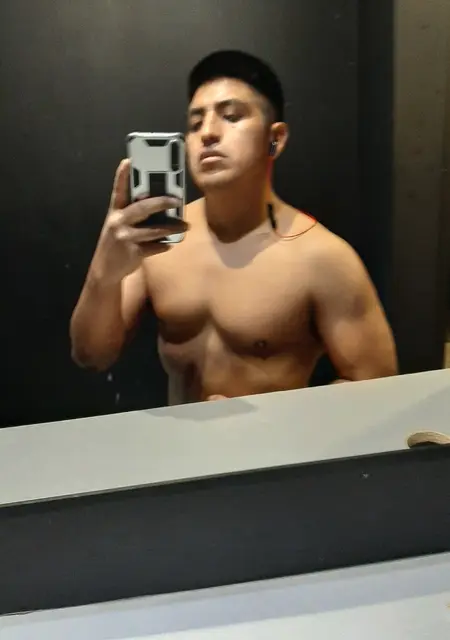 Джованни из Белгорода, мне 33, познакомлюсь на одну ночь