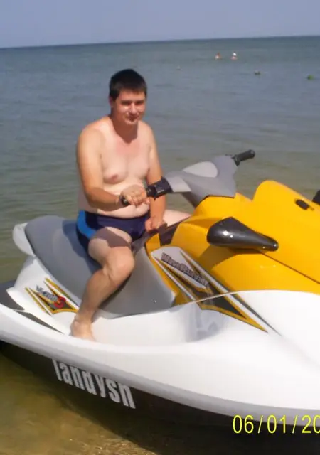 Алексатдер из Темрюка, мне 45, познакомлюсь на одну ночь