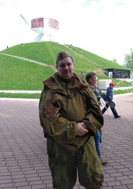 Олег из Брянска, мне 41, познакомлюсь для вирта