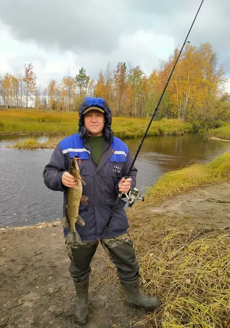 Я Денис, 45, из Асбеста, ищу знакомство для приятного времяпровождения