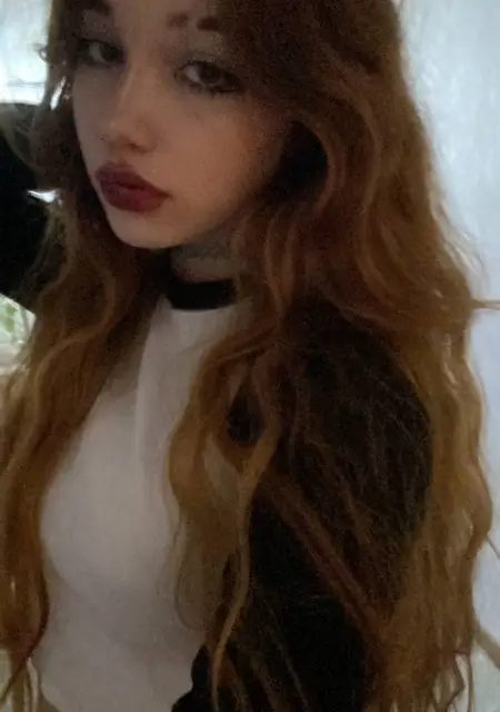 Лера из Казани, мне 19, познакомлюсь для приятного времяпровождения