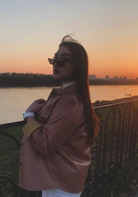 Диана из Омска, ищу на сайте постоянные отношения