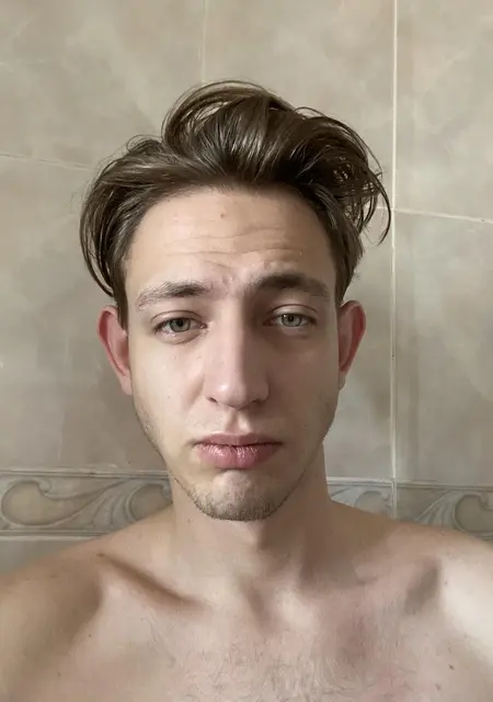 Андрей из Тамбова, мне 24, познакомлюсь на одну ночь