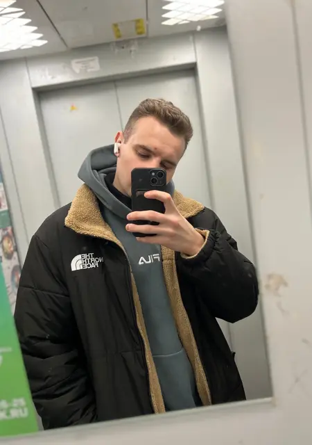 Я Алексей, 22, знакомлюсь для постоянных отношений в Подольске