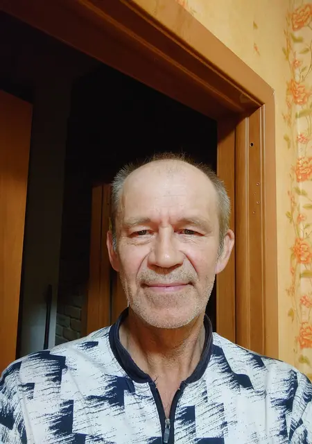 Я Влад, 58, из Сима, ищу знакомство для приятного времяпровождения