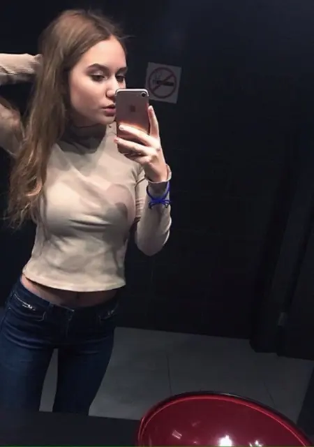 Виктория из Армавира, мне 25, познакомлюсь для вирта