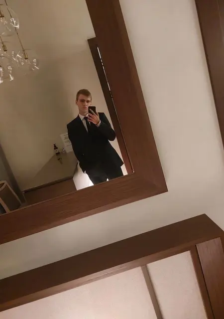 Серега из Краснослободска, ищу на сайте приятное времяпровождение