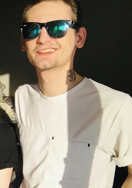 Я Виталий, 30, знакомлюсь для приятного времяпровождения в Нижнем Тагиле