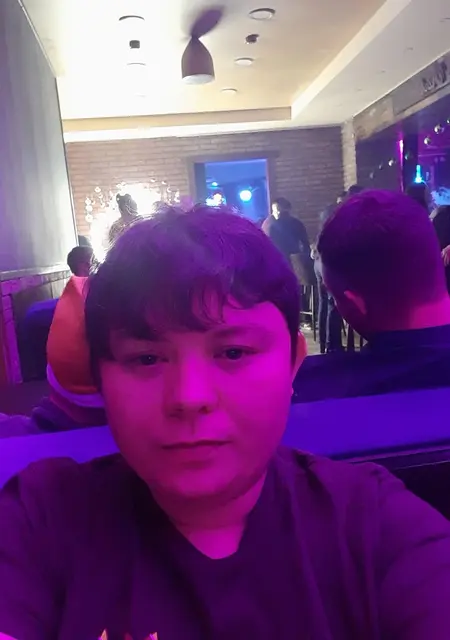 Марина из Владивостока, мне 35, познакомлюсь для постоянных отношений