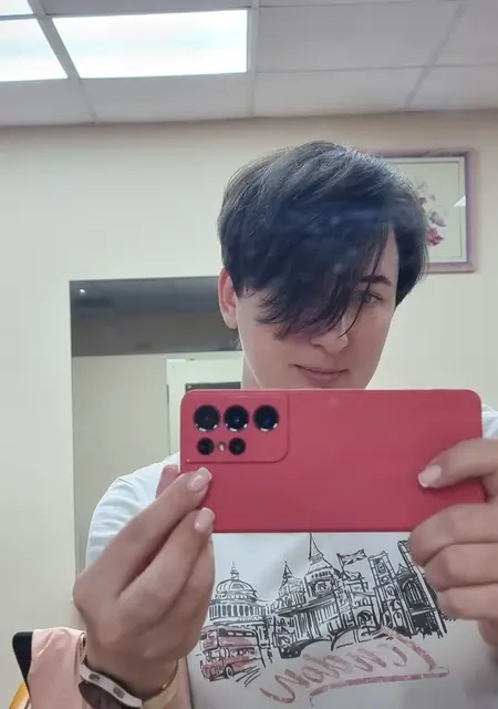 Елена из Владивостока, ищу на сайте знакомства без обязательств