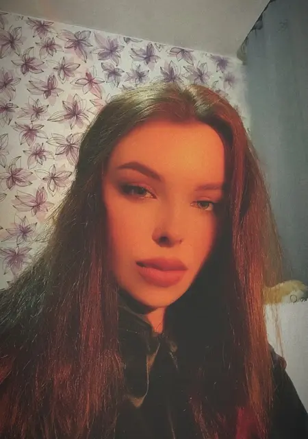 Дарья из Смоленска, мне 21, познакомлюсь для приятного времяпровождения