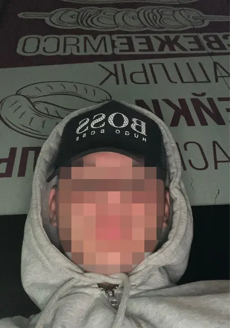 Роман из Хабаровска, мне 20, познакомлюсь для общения