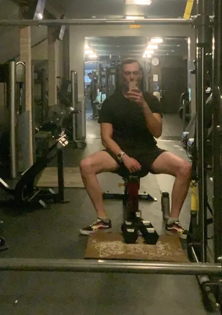 Саятослав из Москвы, ищу на сайте приятное времяпровождение