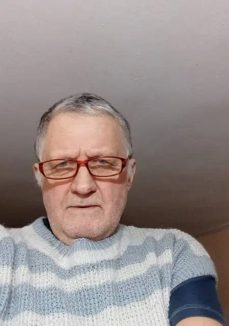 Я Сергей, 63, из Москвы, ищу знакомство для вирта