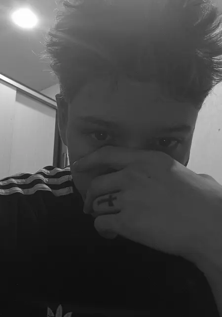 Владик из Оренбурга, мне 18, познакомлюсь на одну ночь