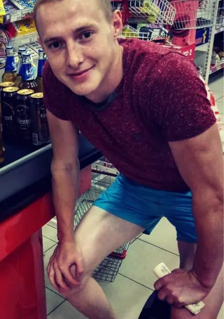 Станислав из Донецка, мне 27, познакомлюсь для общения