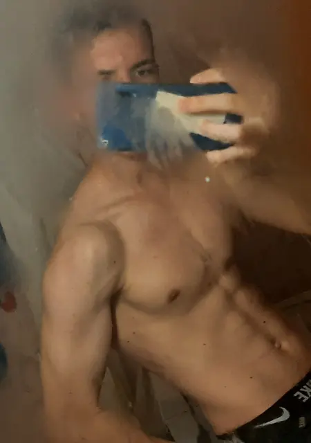 Ростислав из Липецка, ищу на сайте знакомства на одну ночь