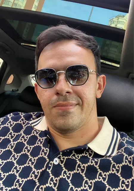 Я Ruslan, 34, из Москвы, ищу знакомства без обязательств